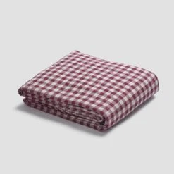 Front Page -Piglet Berryginghamflatsheet 1