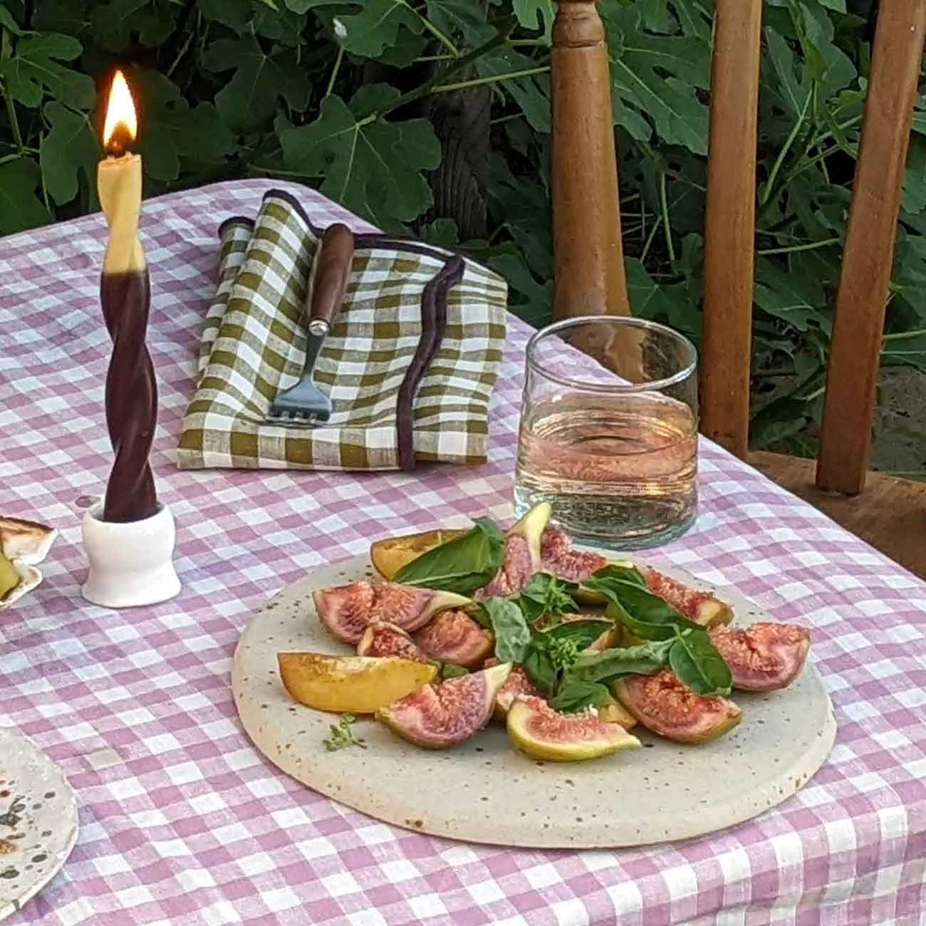 Botanical Green Gingham Linen Napkin Set Of 4 4 Botanical Green Gingham Linen Napkin Set Of 4 - Image 2