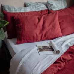 Merlot Linen Pillowcases (Pair)