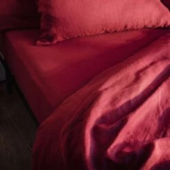 Merlot Linen Flat Sheet -Piglet Piglet in Bed Linen Bedding Merlot Lifestyle 7 3190fe65 8325 4ab8 9215 4c01630ee6b7