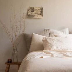 Cloud Cream Percale Cotton Fitted Sheet -Piglet Piglet in Bed Seersucker Cotton Bedding Cloud Cream Lifestyle 1 d897b002 c2f0 41d7 8527 0f5d6997254f