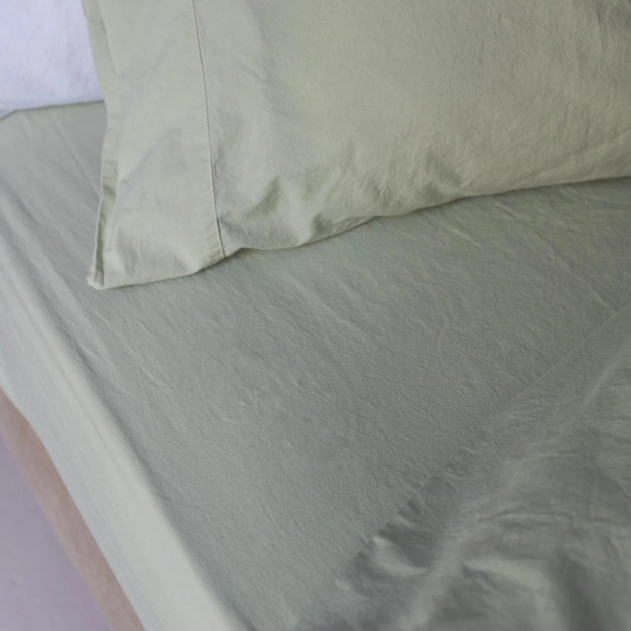 Apple Washed Cotton Percale Fitted Sheet 6 Apple Washed Cotton Percale Fitted Sheet - Image 4