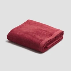 Mineral Red Organic Cotton Bath Sheet