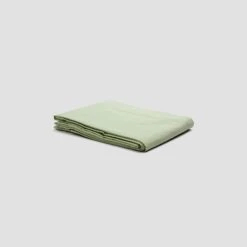 Apple Washed Cotton Percale Bedtime Bundle -Piglet PigletinBed WashedCotton FlatSheet Apple 1 greyBG