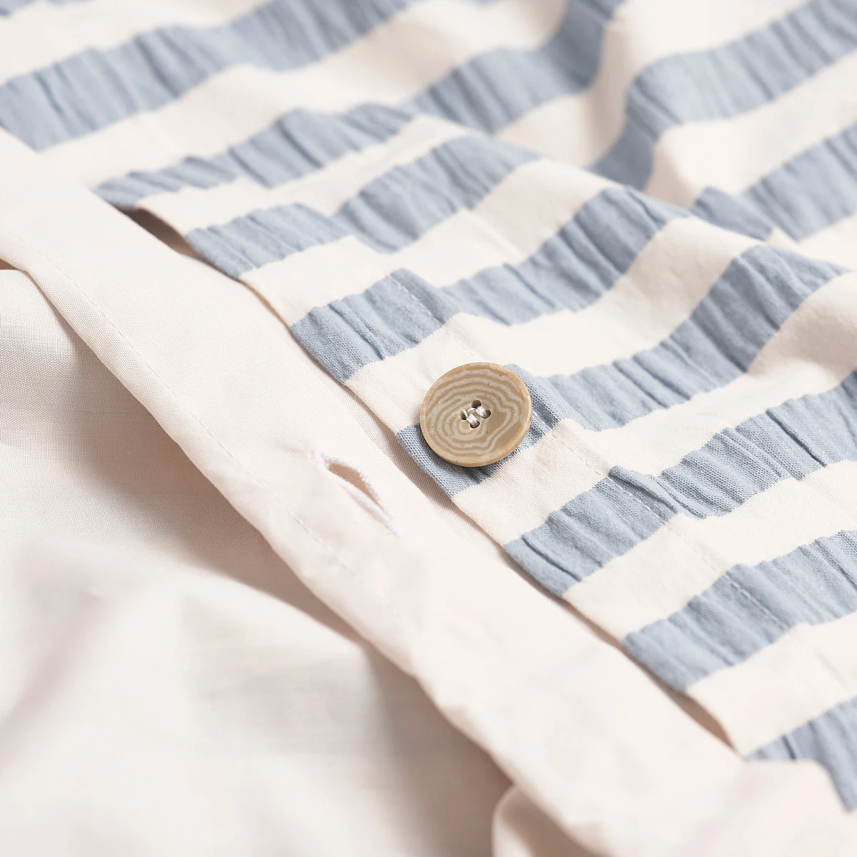 Warm Blue Seersucker Stripe Cotton Duvet Cover 6 Warm Blue Seersucker Stripe Cotton Duvet Cover - Image 4